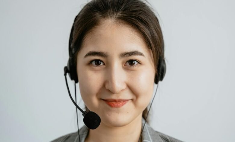 suspicious contact search hotline